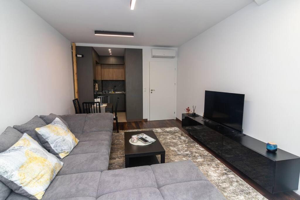 Georgi'S 1 Bedroom Quiet Apartment With Garage Sofia Extérieur photo